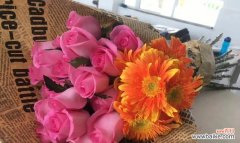 苏醒玫瑰花语是什么？如何表达爱意？