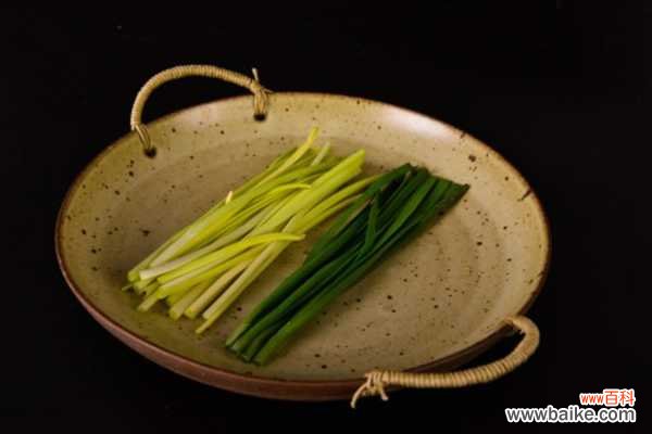 韭菜的功效与作用,韭菜的营养价值及功效