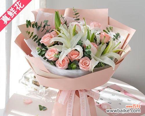 六朵玫瑰花加五朵百合花有何寓意?如何解读这种组合?