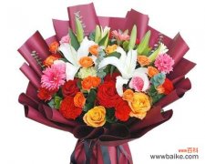 一朵玫瑰搭配九朵百合的花语是什么？哪里有相关图片？