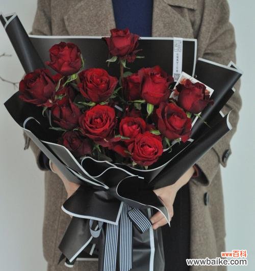 19朵礼盒玫瑰花束代表什么意义？它们的寓意是什么？