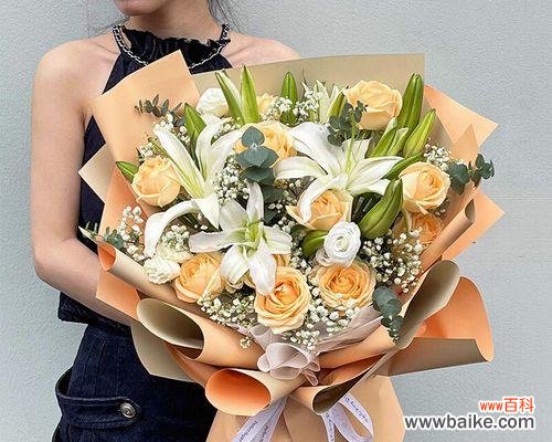 11朵玫瑰加11朵百合的寓意是什么？