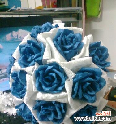 彰显独特魅力，为爱情加持 蓝玫瑰花的寓意