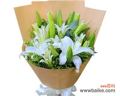 百合花束如何制作?制作过程中应注意哪些细节?