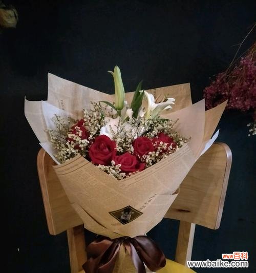 探秘玫瑰花十一朵的花语和寓意 玫瑰花十一朵的象征意义