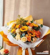 紫玫瑰传递了哪些情感？