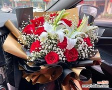 999玫瑰花送给你什么意思？如此大量玫瑰花的寓意是什么？