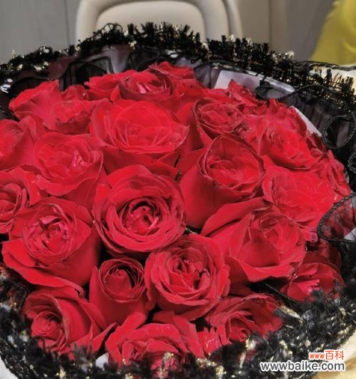 男生收到玫瑰花的寓意是什么？