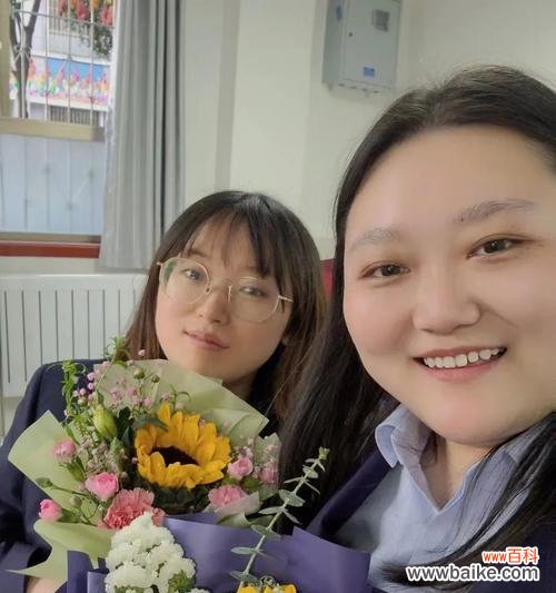 女教师送学生玫瑰花的含义是什么？它代表了什么意义？