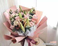 三枝百合花代表什么？这种花束的特殊含义是什么？