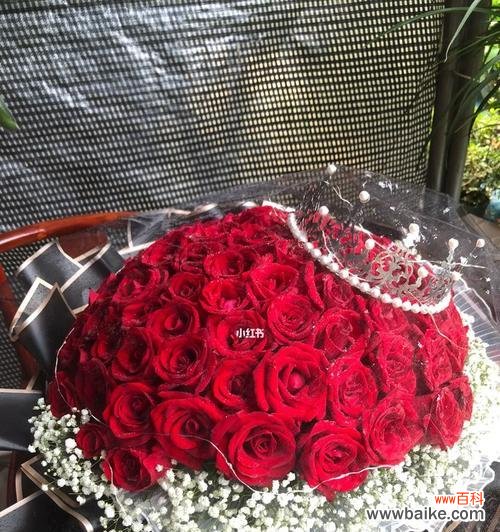 一大束玫瑰花送给女生有何深意？