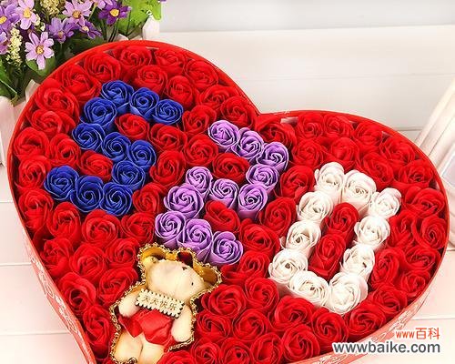 探寻不同花束的意义和传达的情感 七夕送老婆，一束什么花最好？