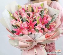 老黄送玫瑰花代表什么含义？粉色百合的美称又是什么意思？