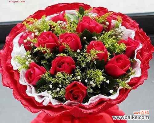 十一朵香槟玫瑰的花语传递爱意 香槟玫瑰的花语