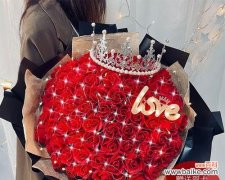 送玫瑰花转圈代表了什么？