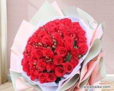 解读33朵玫瑰所代表的情感和意义 33朵玫瑰的寓意与象征