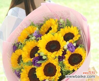 结婚时送花的花语代表什么？