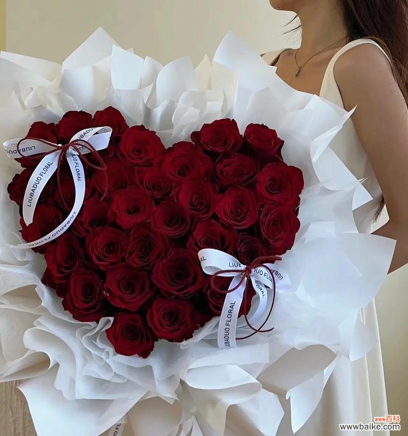 玫瑰花语在情话中扮演什么角色?