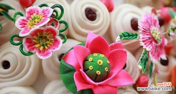 花馍玫瑰的寓意和花语是什么?它在传统中承载了哪些意义?