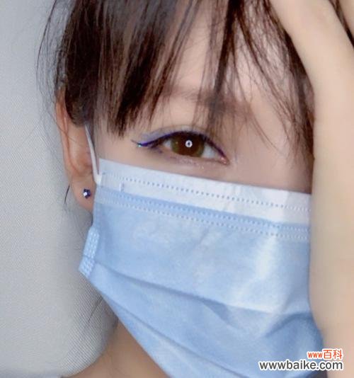 口罩丝巾蓝色玫瑰花代表什么?这种搭配有何含义?