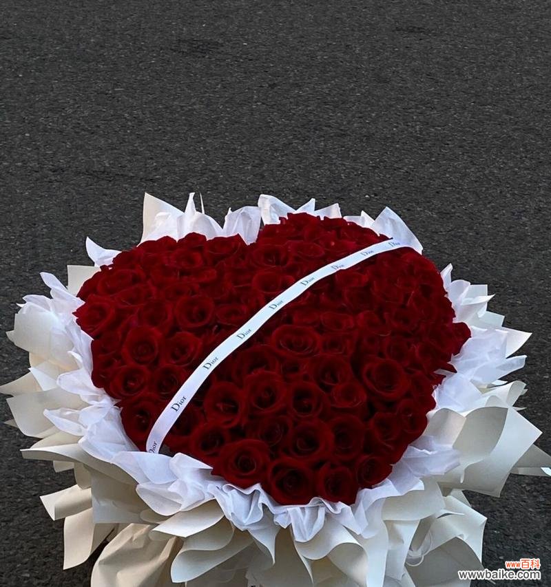 99朵红玫瑰花束代表了哪些情感？