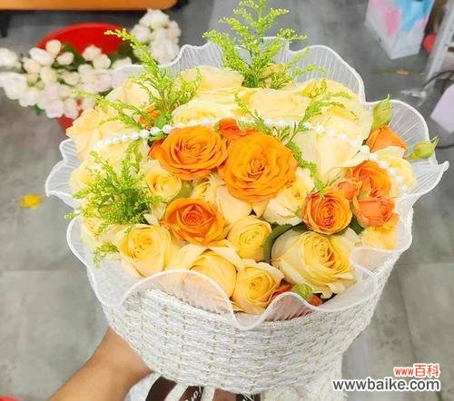 36朵小香风玫瑰代表什么？这种花语有何含义？