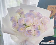 送给老婆的玫瑰花应该选什么颜色？不同颜色玫瑰花的含义是什么？