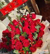 红玫瑰花送给女生的意义是什么？