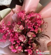 开门回家时收到的花束代表什么含义？