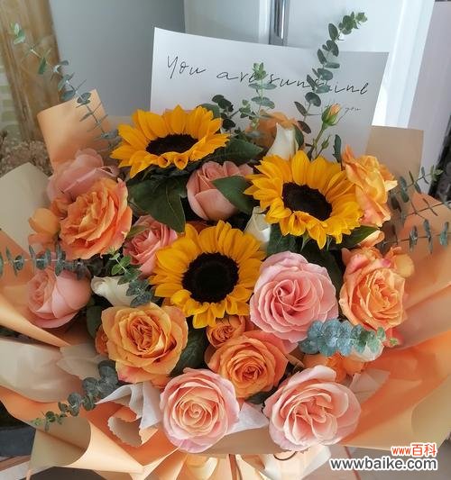 四朵花束的花语代表什么?四朵花有何特别含义?