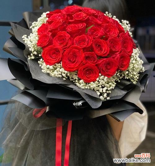 解读玫瑰花数量所隐含的意义,揭秘玫瑰花的语言 玫瑰花的数量与含义