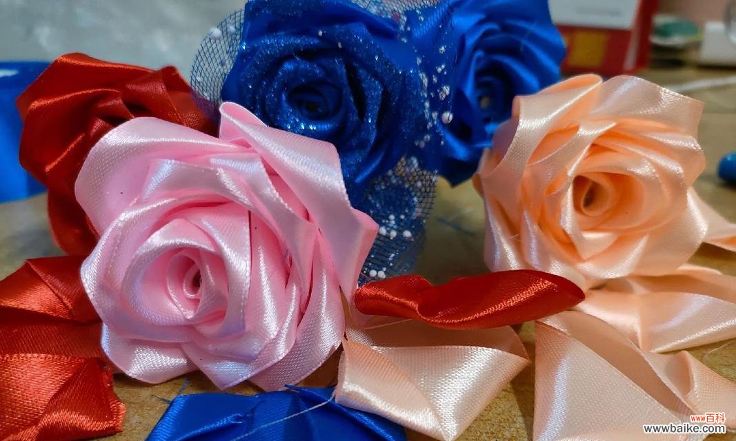 33朵永生花玫瑰传递了哪种爱？