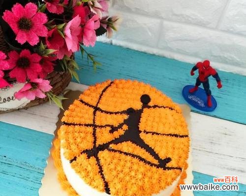 篮球24个玫瑰花的含义是什么？篮球24个玫瑰花代表什么？