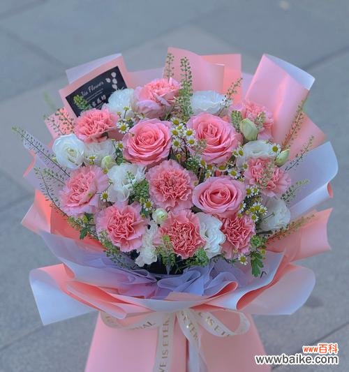 简单玫瑰最美的花语是什么?玫瑰花语有哪些动人之处?