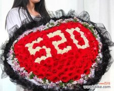 探寻十一朵玫瑰的深层寓意 十一朵玫瑰的意义与象征