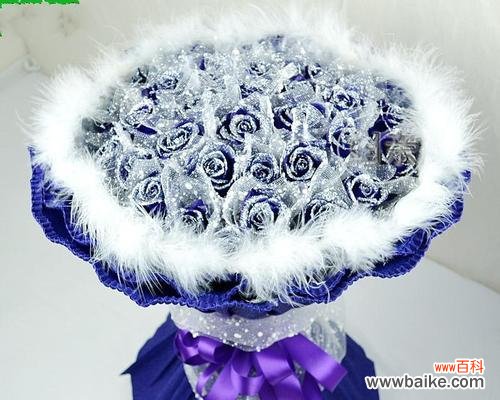 蓝色玫瑰 蓝色玫瑰的象征意义