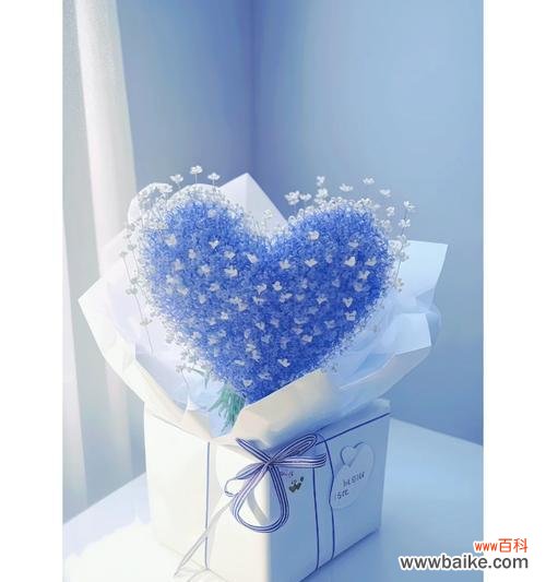 蓝色大束碎玫瑰花的花语是什么？代表了什么情感？