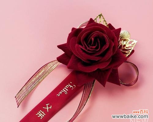 酒红色玫瑰布料的寓意是什么?