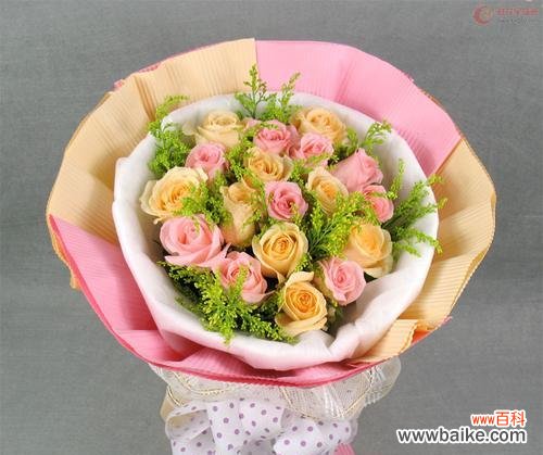 揭示香槟玫瑰花象征的深层含义 香槟玫瑰花的寓意是什么?