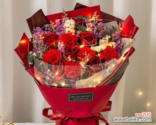 母亲节送玫瑰花有什么含义?哪种颜色最合适?