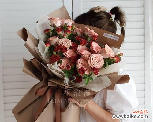 用花朵传达深情厚谊的意义与方式 友谊的花