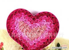 以竹柏开花为生活和人生中的借鉴 竹柏开花的寓意及意义