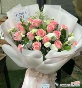 浪漫花束传递的爱意 19朵粉玫瑰花的花语解析