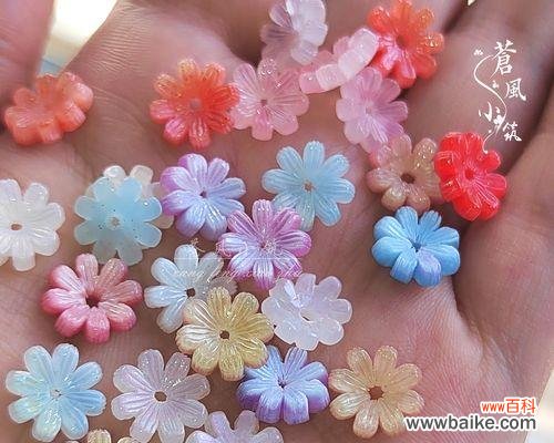 深入解读八瓣花的意义及其象征性 八瓣花的寓意与象征