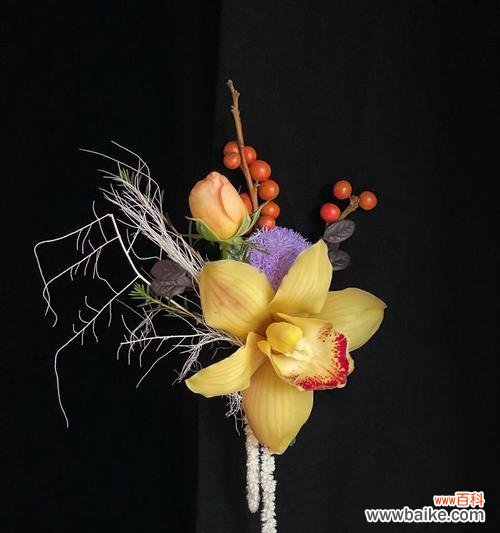 绿白黄三色花的含义是什么?它们在花艺设计中的意义是什么?