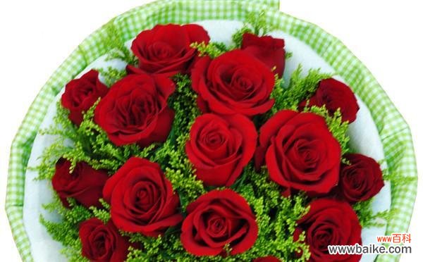 80朵玫瑰花的浪漫告白与真爱承诺 80朵玫瑰花的花语与意义