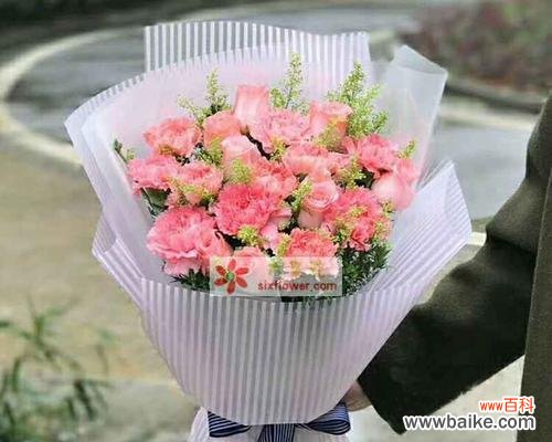 传递爱意的芬芳力量 11朵粉色玫瑰的花语