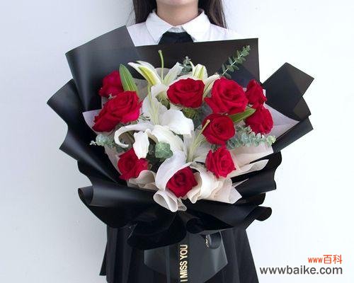 探寻玫瑰花语的深层含义 以11朵玫瑰代表意思的神奇之花