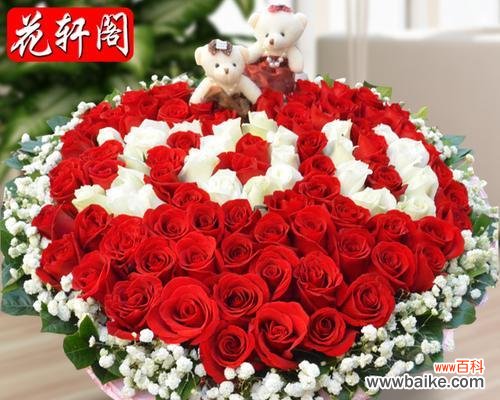 红玫瑰的各种含义以及所传递的情感 13朵红玫瑰的象征意义