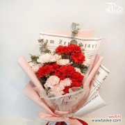 桃红色康乃馨的深刻内涵与浪漫情愫 桃红色康乃馨花语